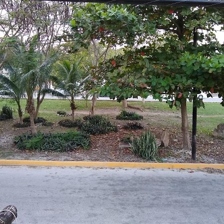 Casitas Kinsol Hotel Puerto Morelos Buitenkant foto